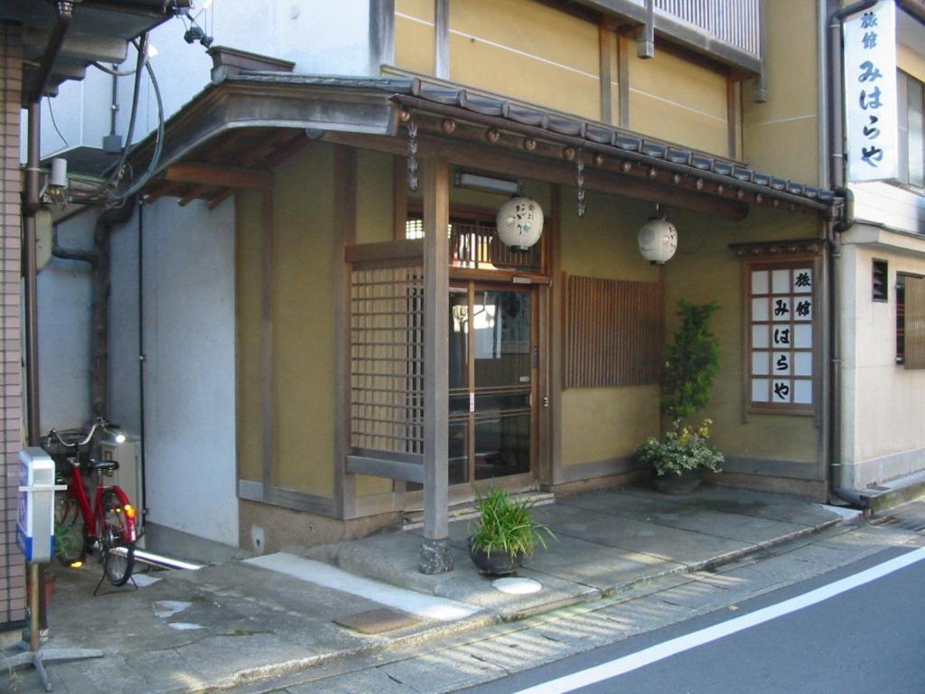 Miharaya Ryokan Gujo Buitenkant foto